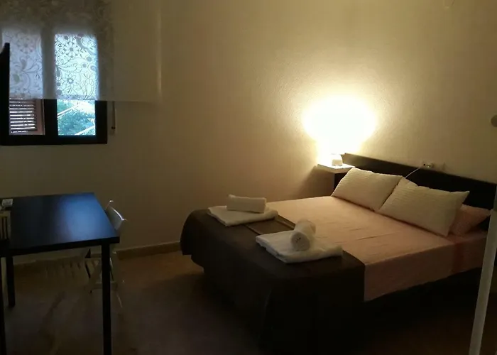 Miramar Habitaciones公司